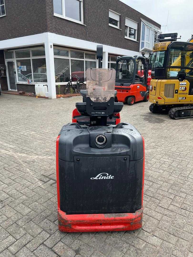 Used Forklift Linde P 30 C Vilkikas (Image 2) Used Forklift Linde P 30 C Vilkikas (Image 2)