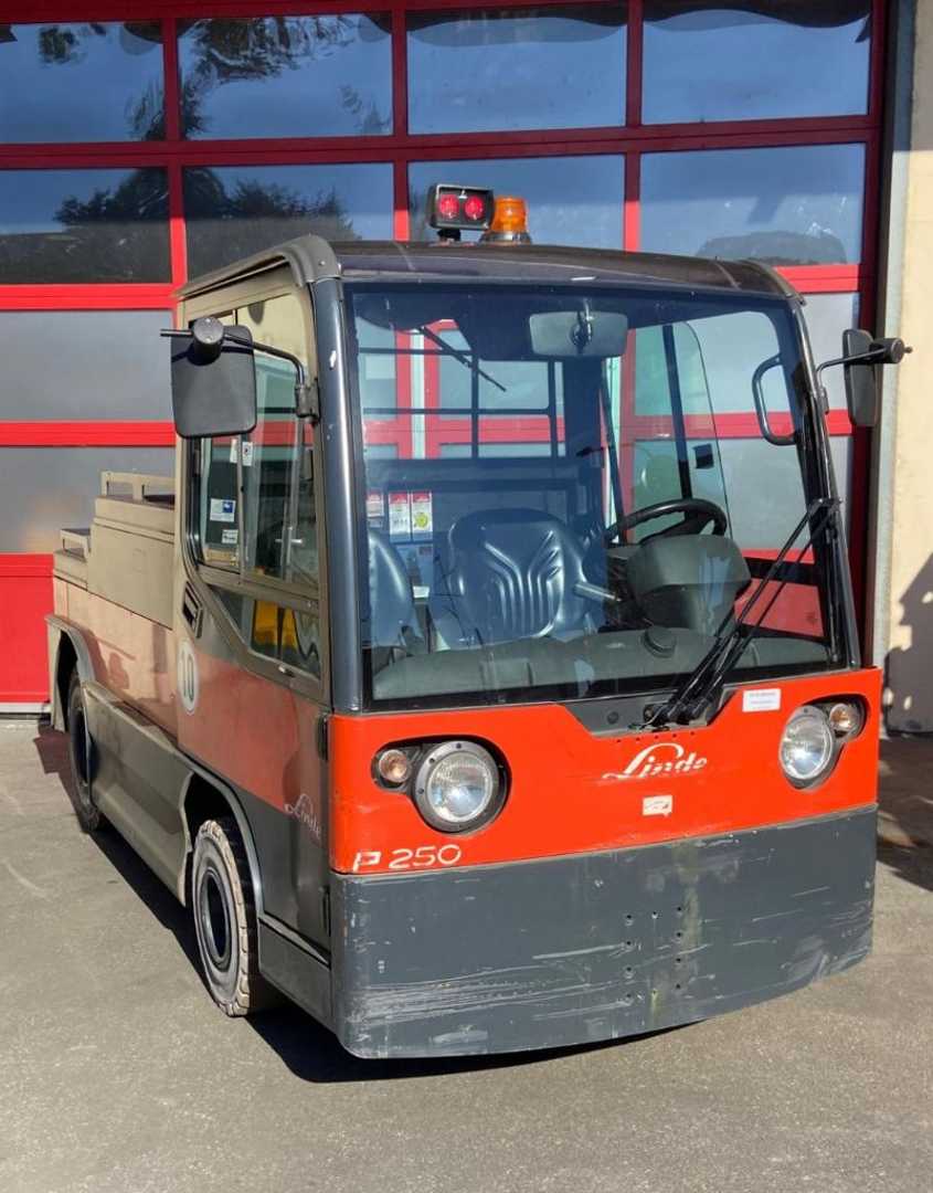 Used Forklift Linde P250 Vilkikas (Image 2)