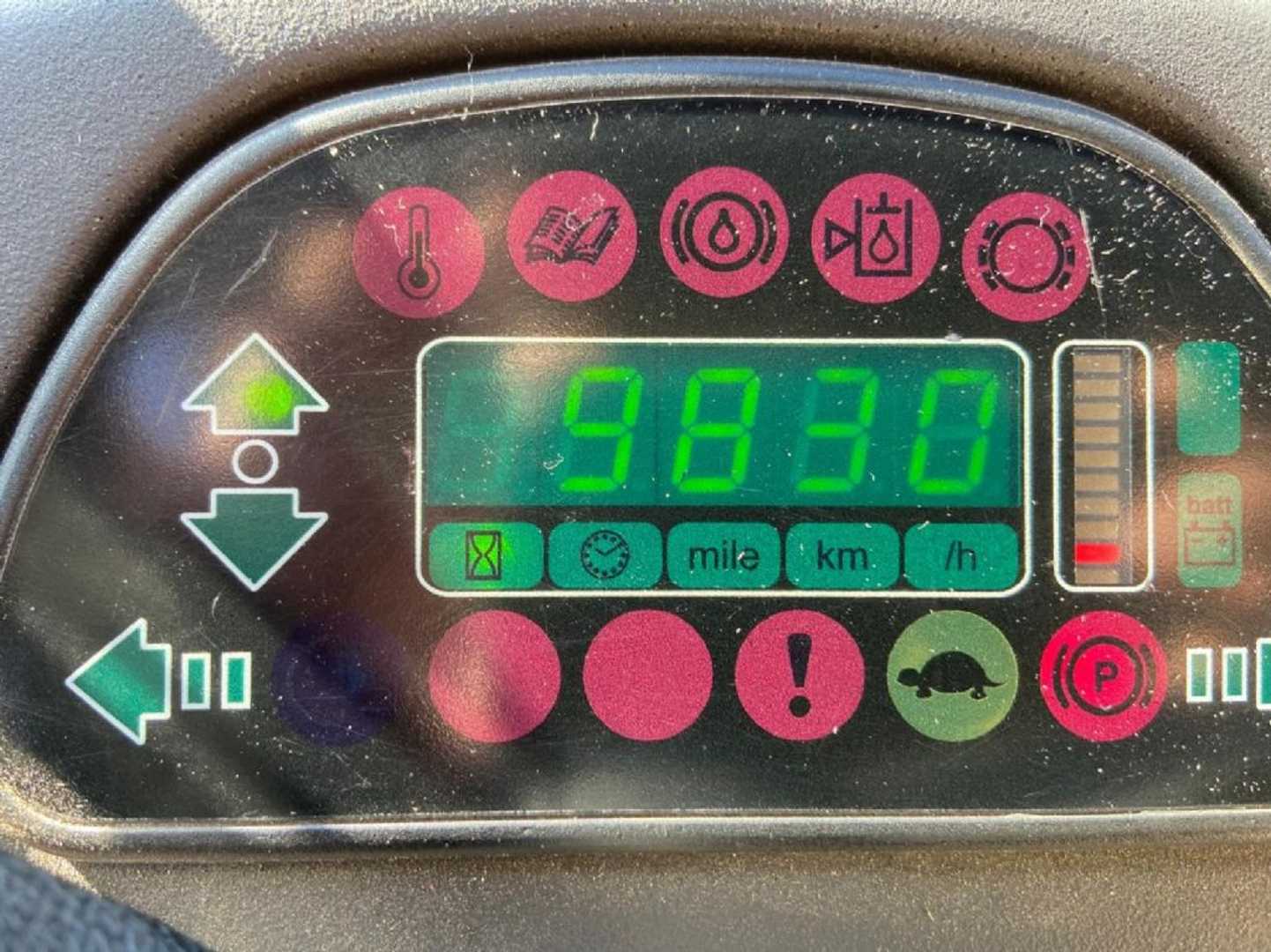 Used Forklift Linde P250 Vilkikas (Image 4)