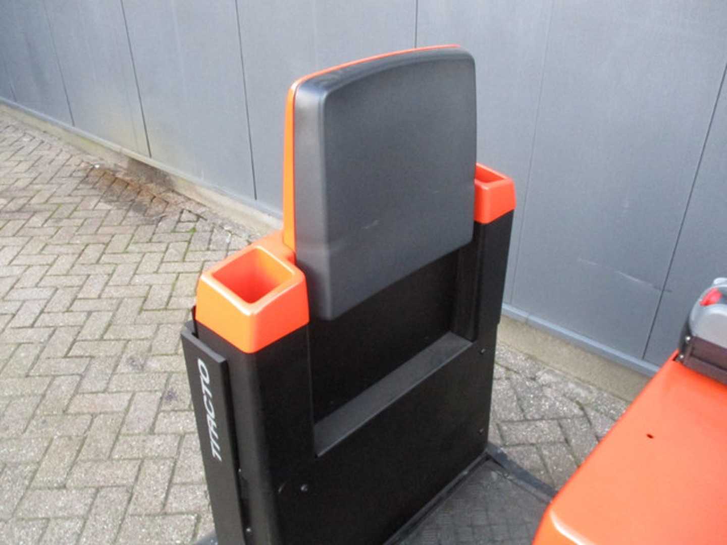 Used Forklift Toyota TSE300 Tracto Vilkikas (Image 7)