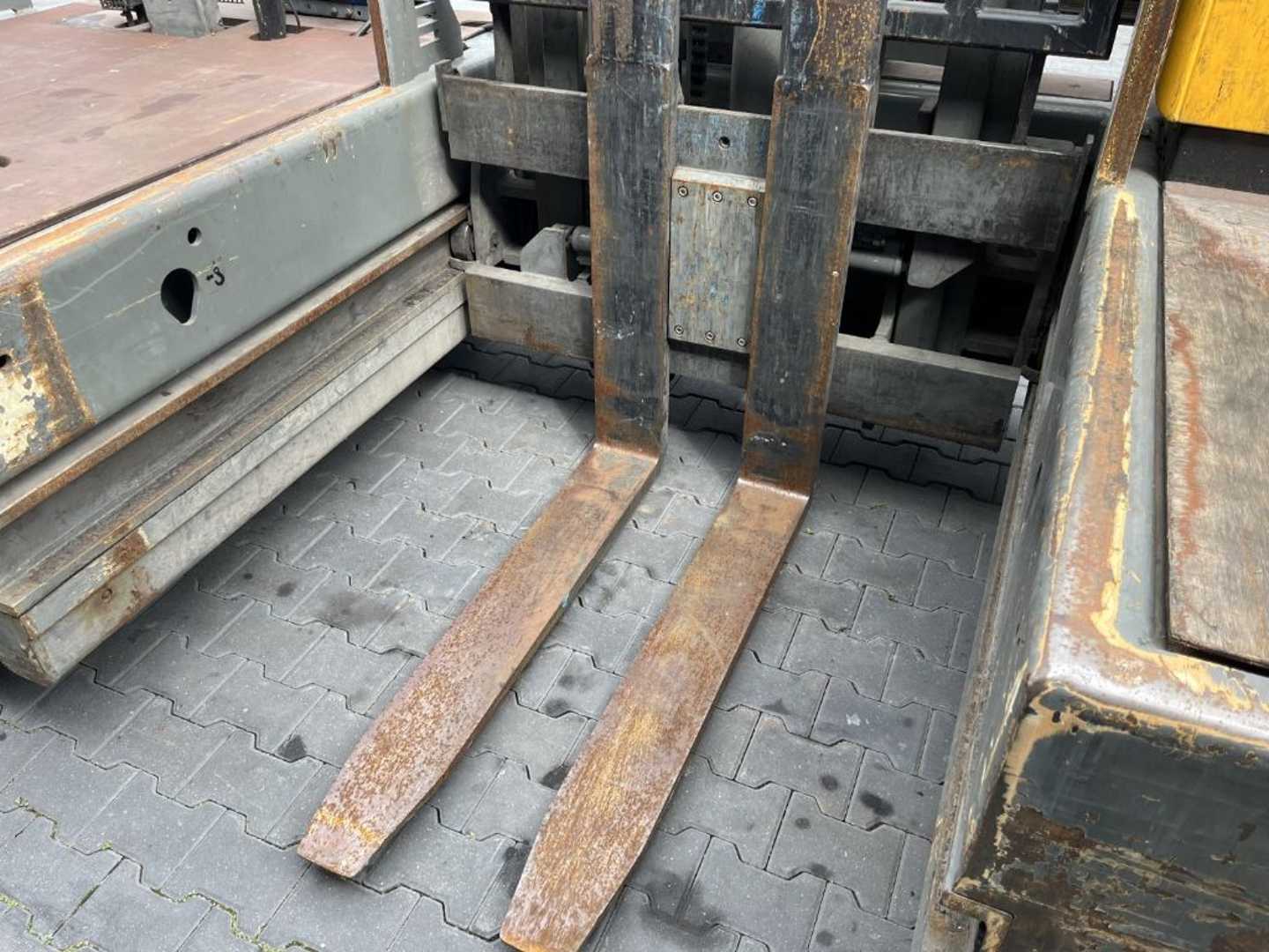 Used Forklift Baumann HX50/12/45ST Šoninis krautuvas (Image 9) Used Forklift Baumann HX50/12/45ST Šoninis krautuvas (Image 9)