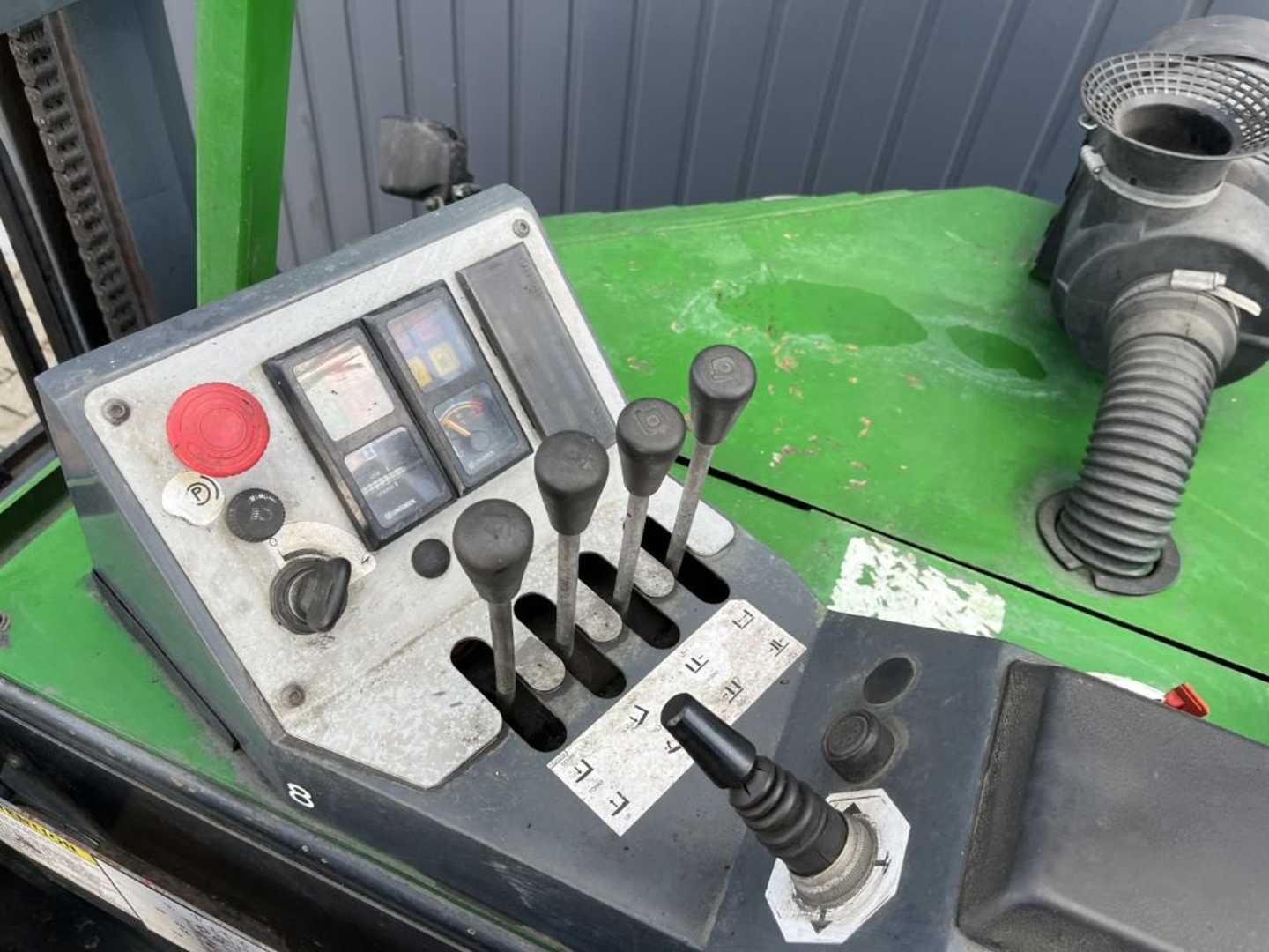 Used Forklift Combilift C3000CB Šoninis krautuvas (Image 6) Used Forklift Combilift C3000CB Šoninis krautuvas (Image 6)