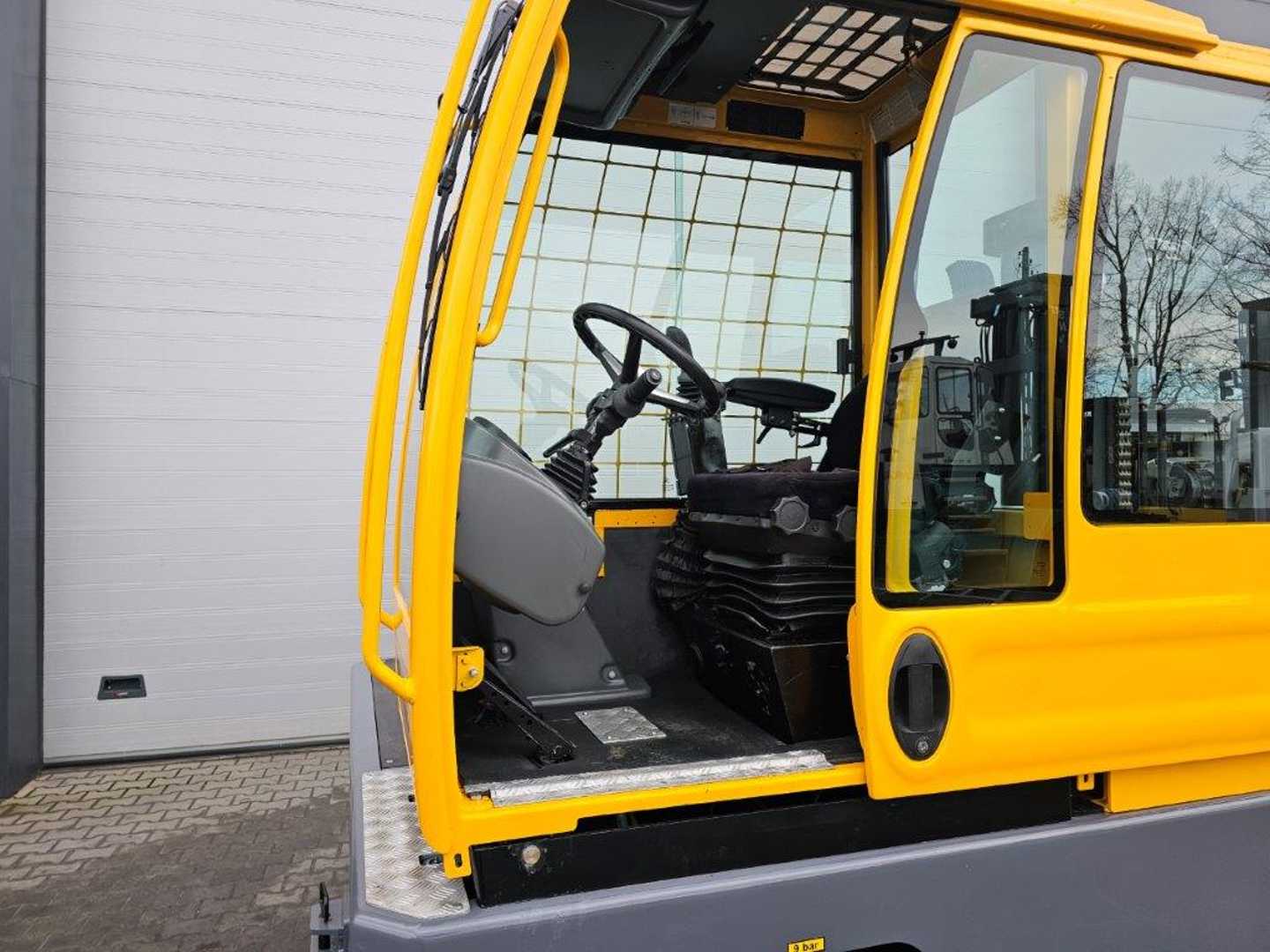 Used Forklift Baumann GX50/14/45TR - TRIPLEX Šoninis krautuvas (Image 6) Used Forklift Baumann GX50/14/45TR - TRIPLEX Šoninis krautuvas (Image 6)