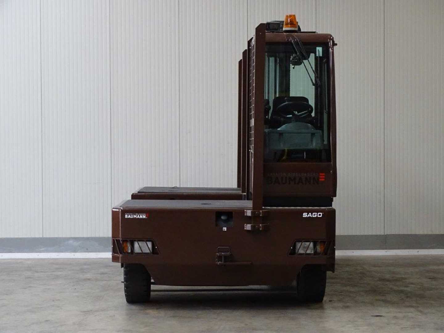 Used Forklift Baumann DFQ50/14/63TR - TRIPLEX Šoninis krautuvas (Image 4) Used Forklift Baumann DFQ50/14/63TR - TRIPLEX Šoninis krautuvas (Image 4)