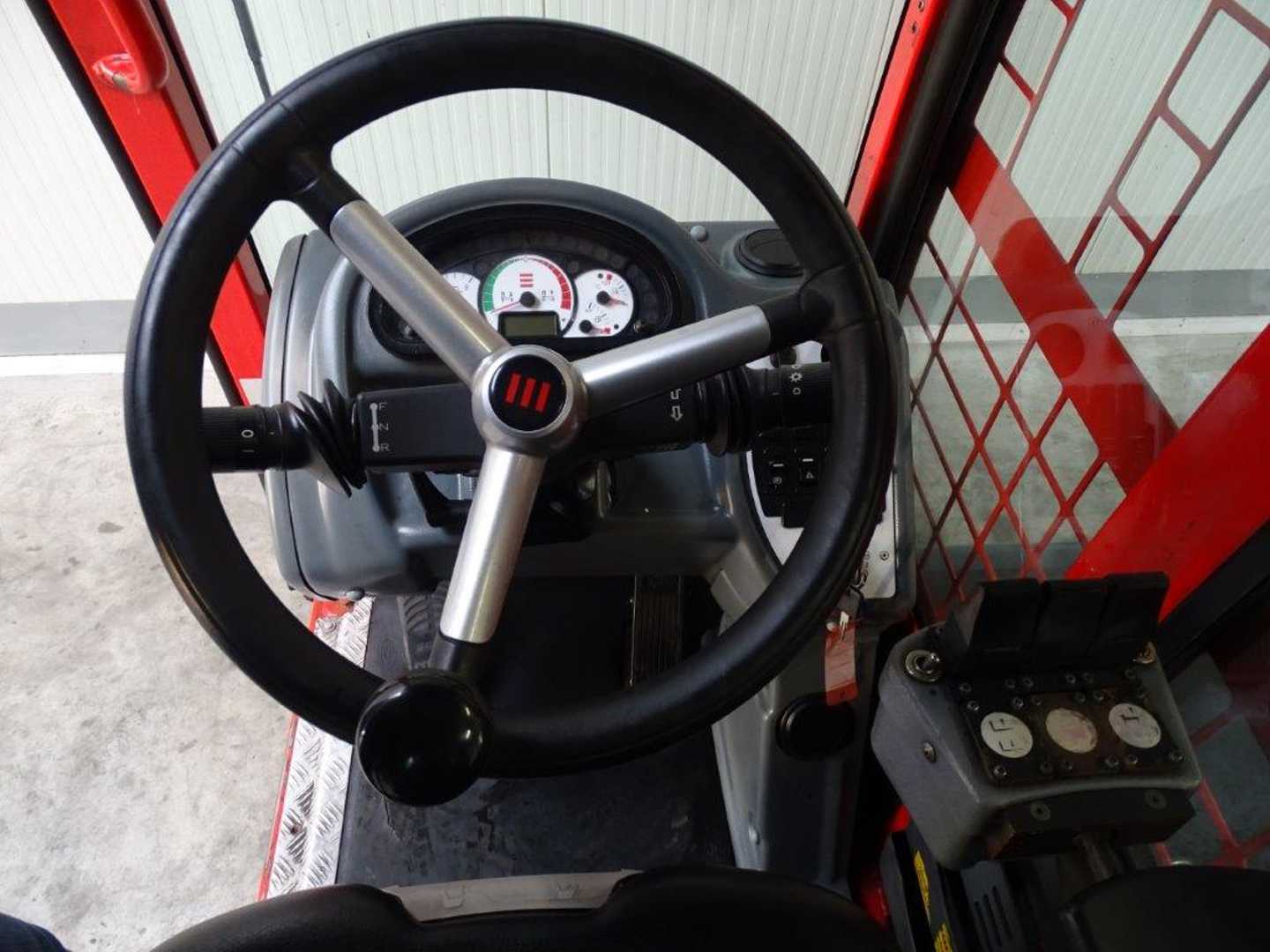 Used Forklift Baumann GX60/14/45ST Šoninis krautuvas (Image 8) Used Forklift Baumann GX60/14/45ST Šoninis krautuvas (Image 8)
