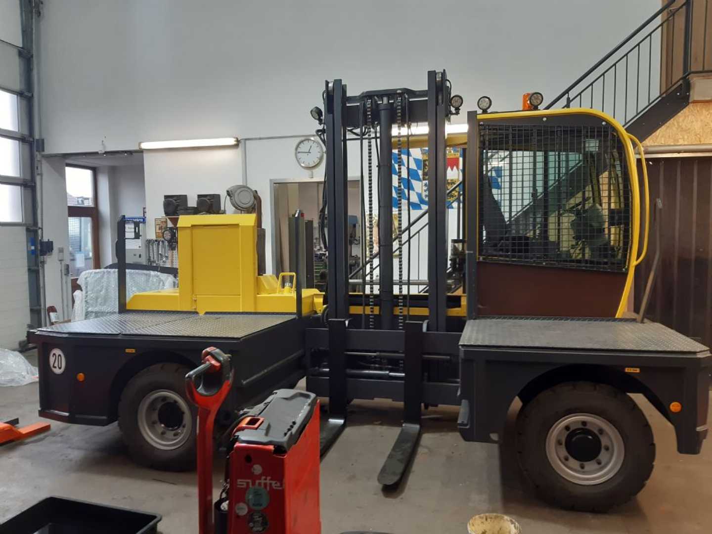 Used Forklift Bulmor JDQ 60/12/47 Šoninis krautuvas (Image 2) Used Forklift Bulmor JDQ 60/12/47 Šoninis krautuvas (Image 2)