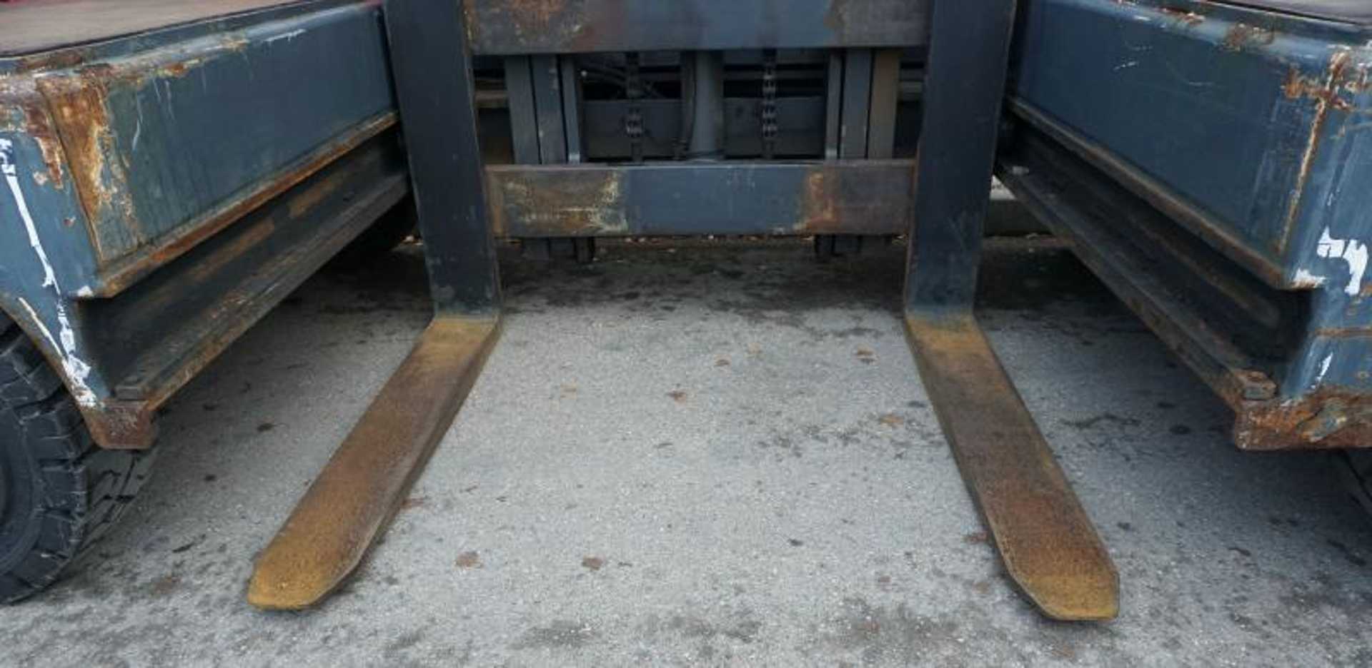 Used Forklift Bulmor DQN50/12/40 Šoninis krautuvas (Image 8) Used Forklift Bulmor DQN50/12/40 Šoninis krautuvas (Image 8)
