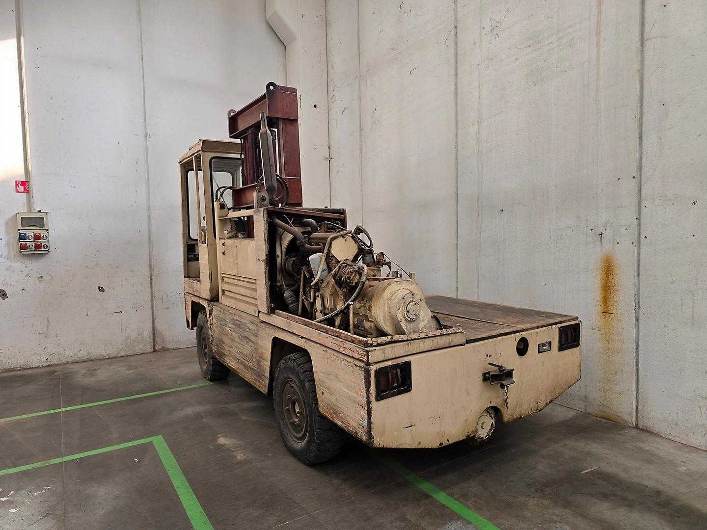 Used Forklift OM L35 Šoninis krautuvas (Image 1)