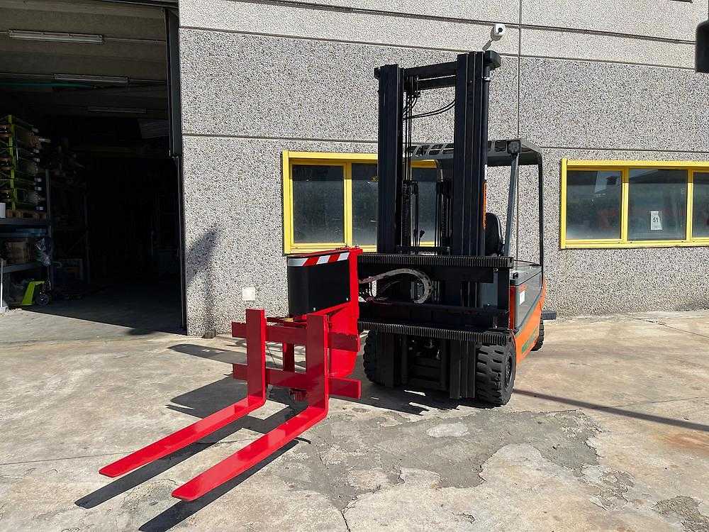 Used Forklift BALDI FIMSA E 35 AC Trilaterale Šoninis krautuvas (Image 4) Used Forklift BALDI FIMSA E 35 AC Trilaterale Šoninis krautuvas (Image 4)