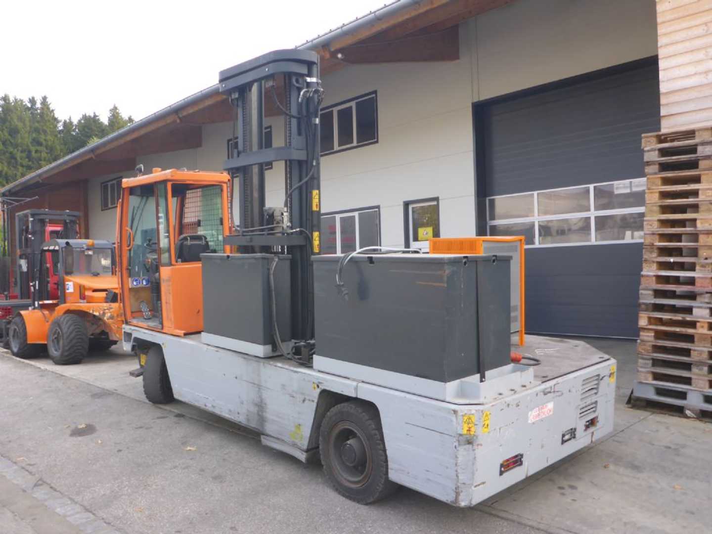 Used Forklift Hubtex S50E Šoninis krautuvas (Image 2) Used Forklift Hubtex S50E Šoninis krautuvas (Image 2)