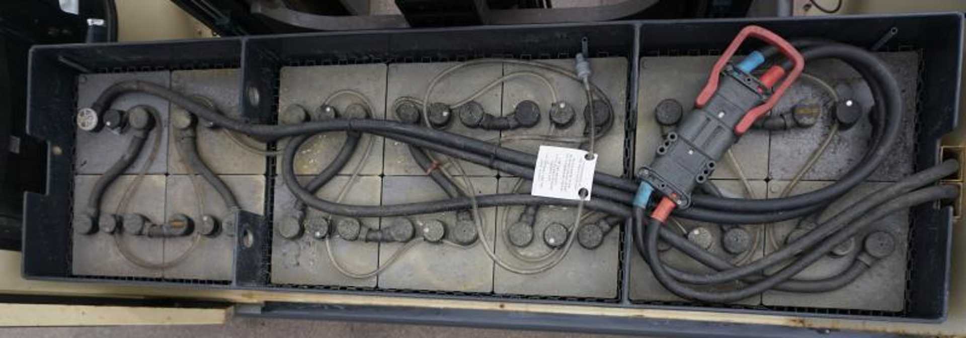 Used Forklift Hubtex S40E Šoninis krautuvas (Image 10) Used Forklift Hubtex S40E Šoninis krautuvas (Image 10)