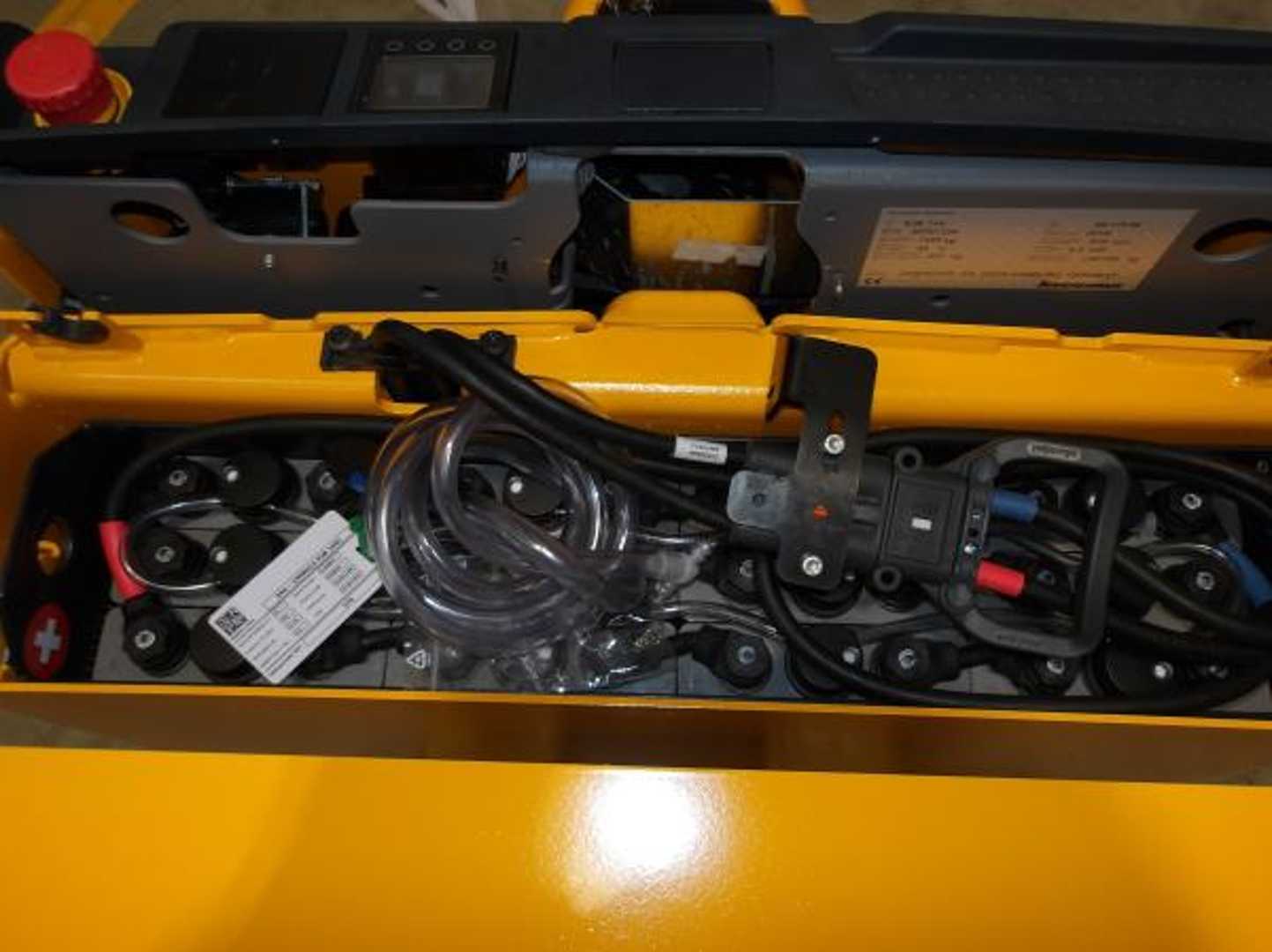 Used Forklift Jungheinrich EJE 114 115-54 Žemas vežimėlis (pusiau elektrinis) (Image 3) Used Forklift Jungheinrich EJE 114 115-54 Žemas vežimėlis (pusiau elektrinis) (Image 3)