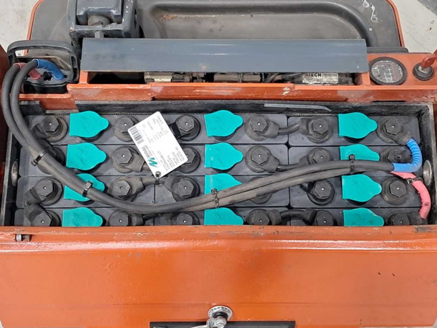Used Forklift Lafis LEH 20 Žemas vežimėlis (pusiau elektrinis) (Image 7) Used Forklift Lafis LEH 20 Žemas vežimėlis (pusiau elektrinis) (Image 7)