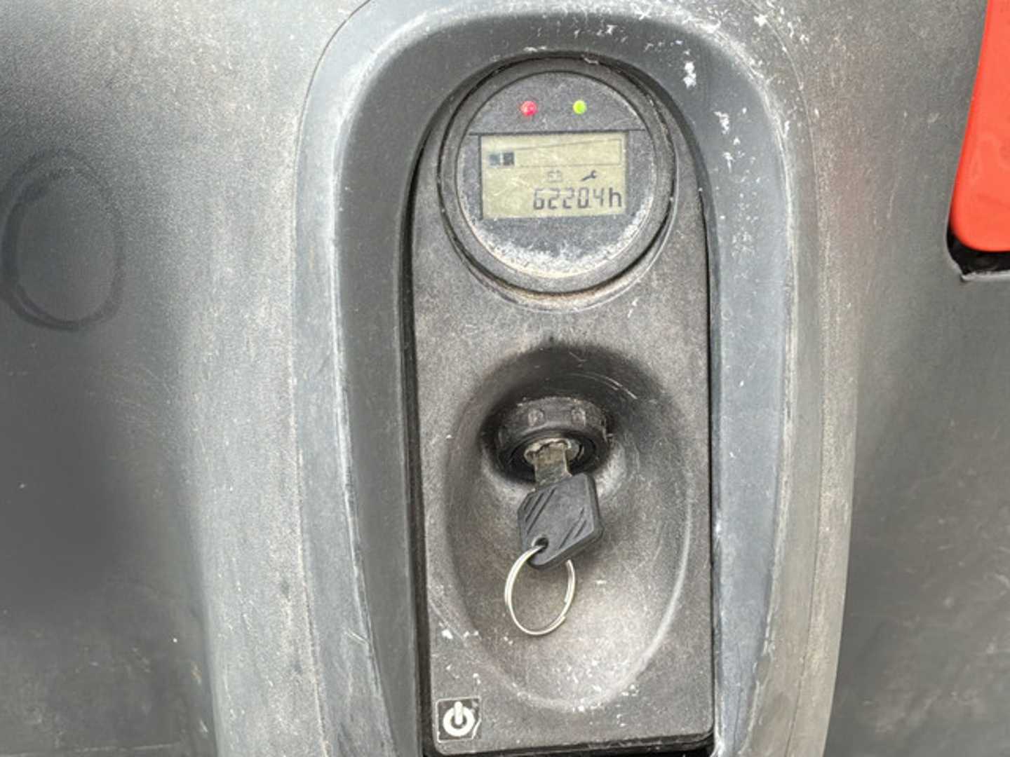 Used Forklift Linde T16 Žemas vežimėlis (pusiau elektrinis) (Image 4)