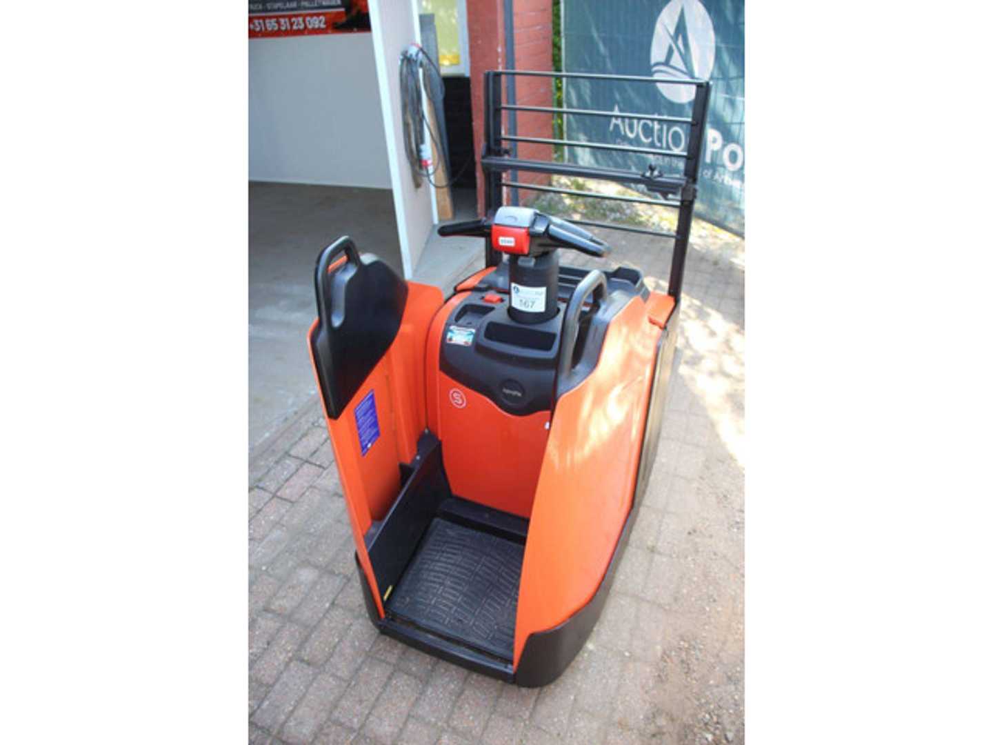 Used Forklift Toyota LPE250 Žemas vežimėlis (pusiau elektrinis) (Image 5)
