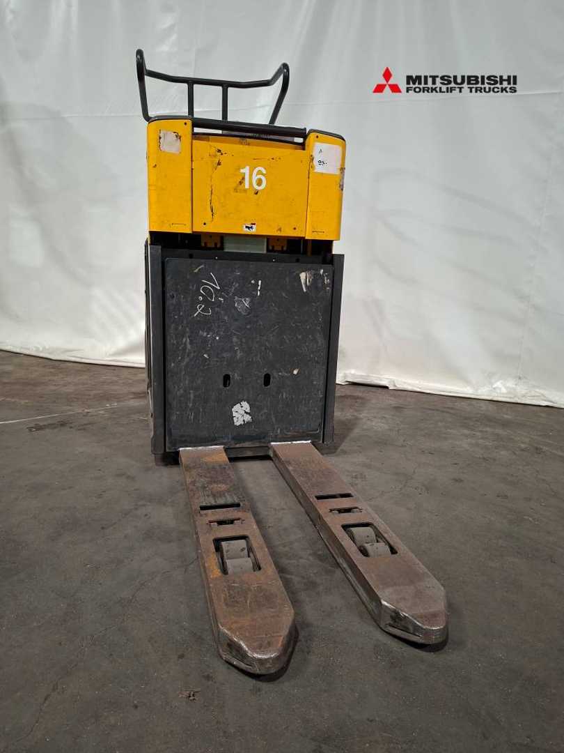 Used Forklift UniCarriers PPD200S Žemo kėlimo krautuvas (< 2,5 m) (Image 2) Used Forklift UniCarriers PPD200S Žemo kėlimo krautuvas (< 2,5 m) (Image 2)