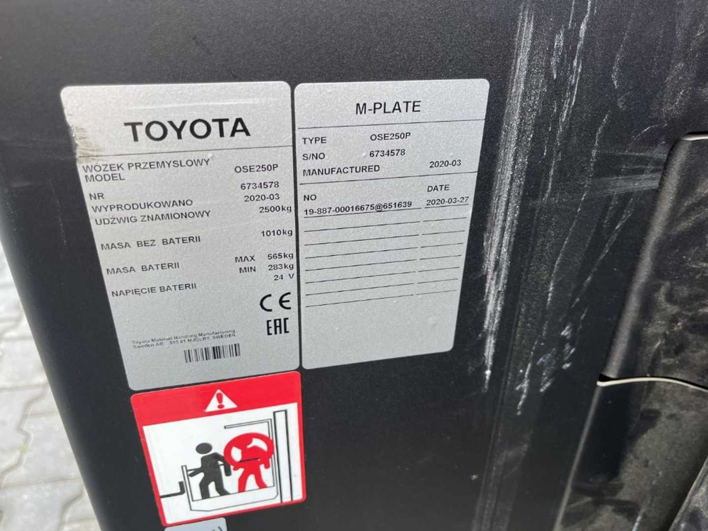 Used Forklift BT OSE250P Žemo kėlimo krautuvas (< 2,5 m) (Image 4) Used Forklift BT OSE250P Žemo kėlimo krautuvas (< 2,5 m) (Image 4)