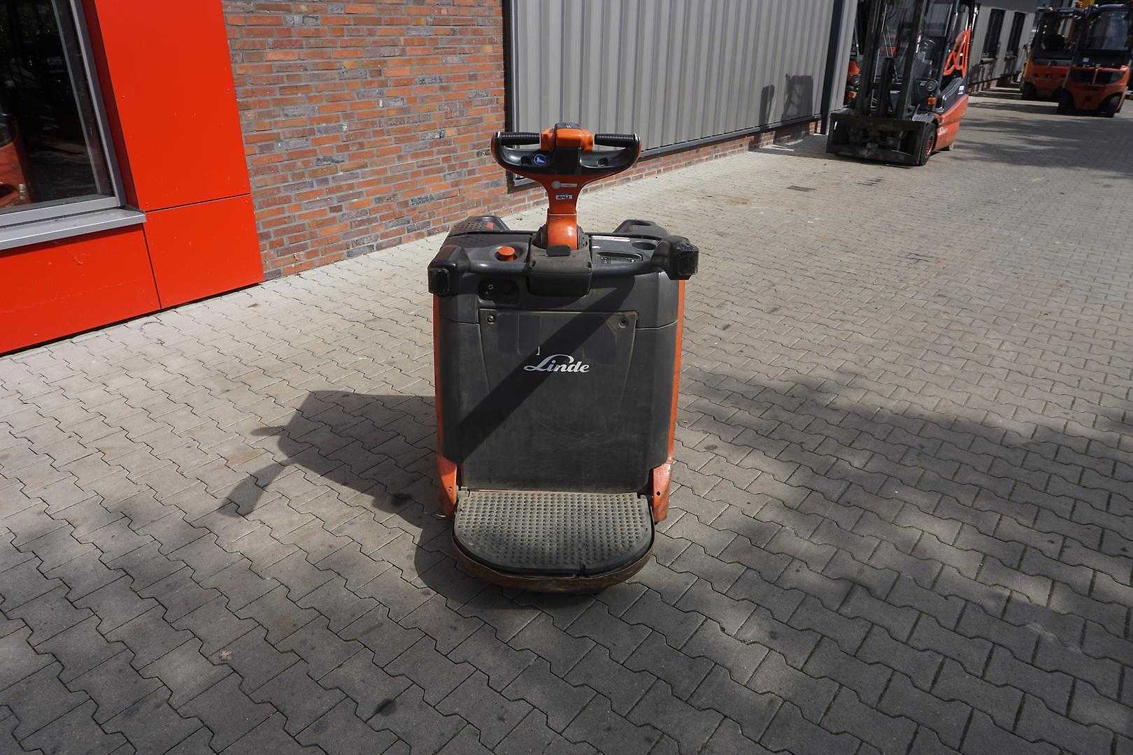 Used Forklift Linde T 20 AP Žemo kėlimo krautuvas (< 2,5 m) (Image 2) Used Forklift Linde T 20 AP Žemo kėlimo krautuvas (< 2,5 m) (Image 2)