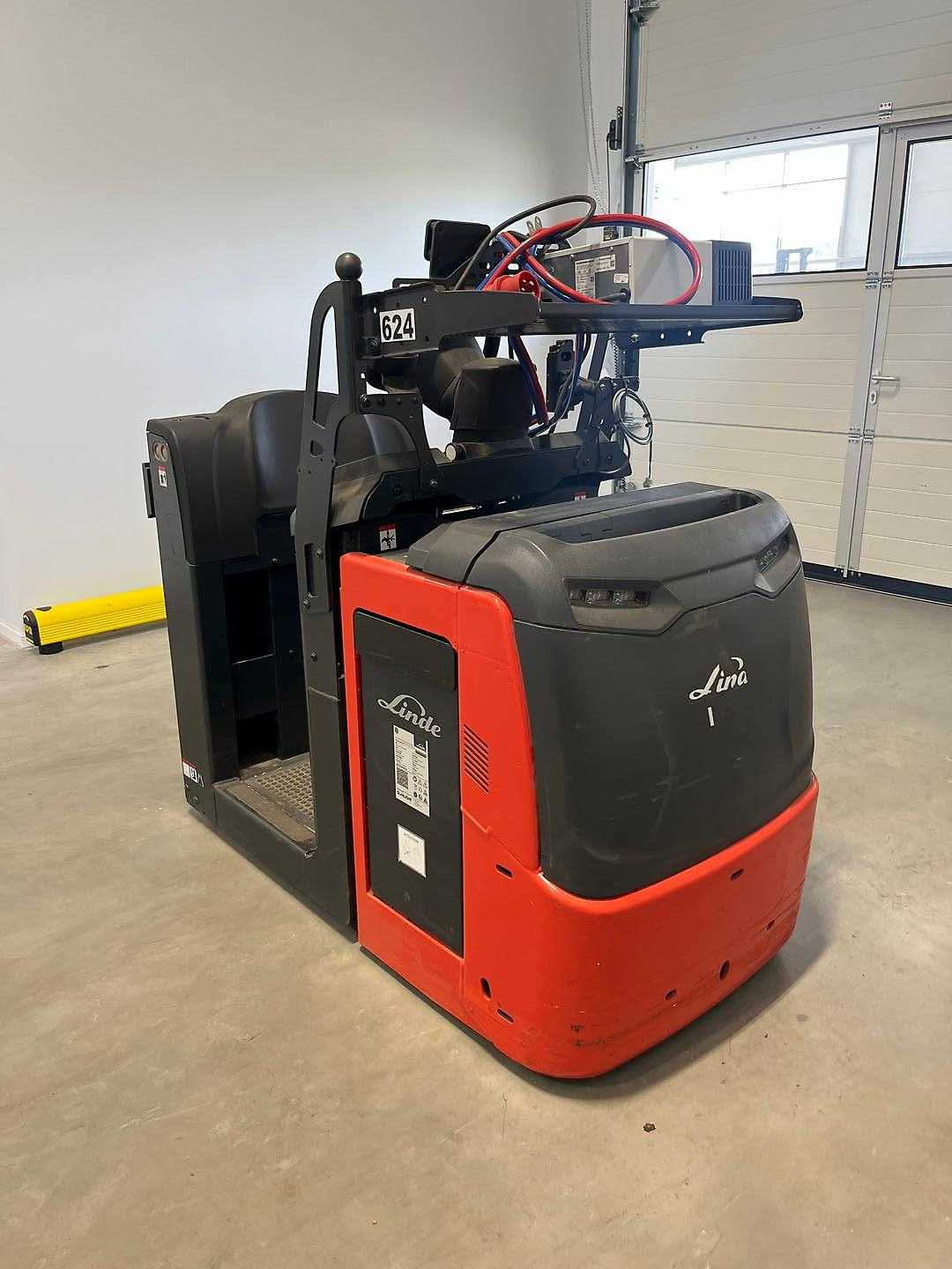Used Forklift Linde V08 Žemo kėlimo krautuvas (< 2,5 m) (Image 3) Used Forklift Linde V08 Žemo kėlimo krautuvas (< 2,5 m) (Image 3)