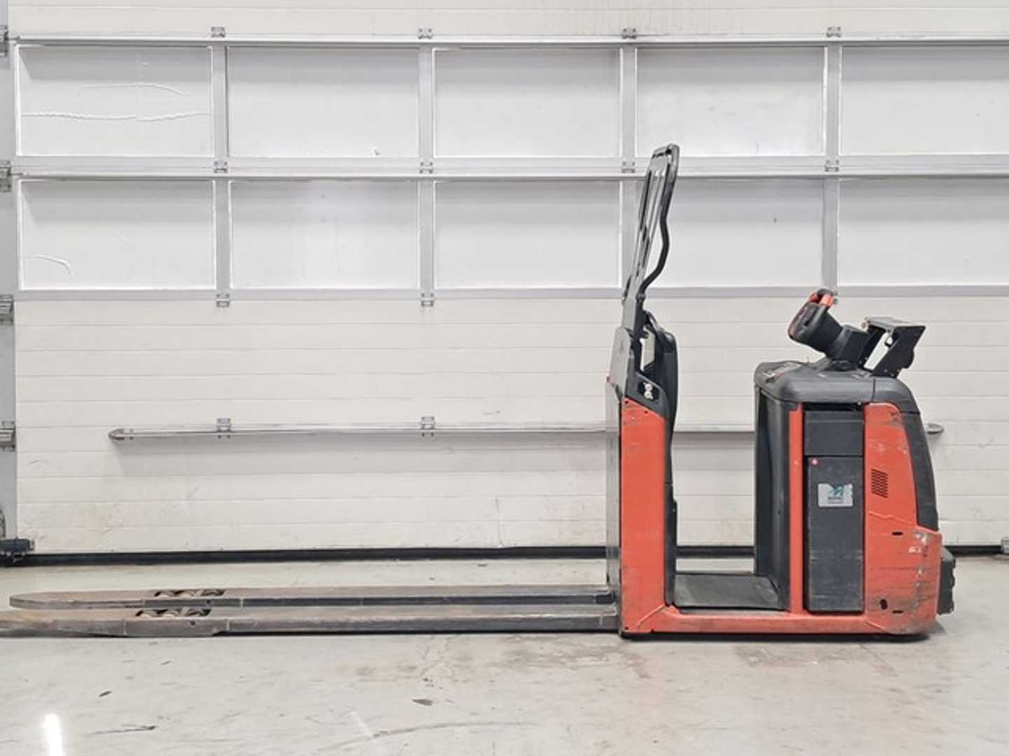 Used Forklift Linde N20 Žemo kėlimo krautuvas (< 2,5 m) (Image 5) Used Forklift Linde N20 Žemo kėlimo krautuvas (< 2,5 m) (Image 5)