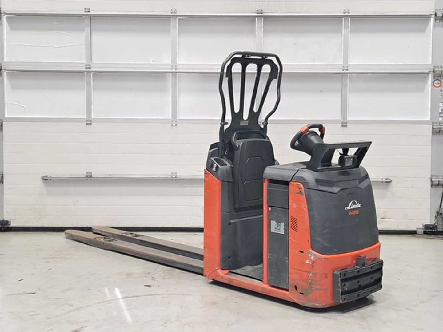 Used Forklift Linde N20 Žemo kėlimo krautuvas (< 2,5 m) (Image 6) Used Forklift Linde N20 Žemo kėlimo krautuvas (< 2,5 m) (Image 6)