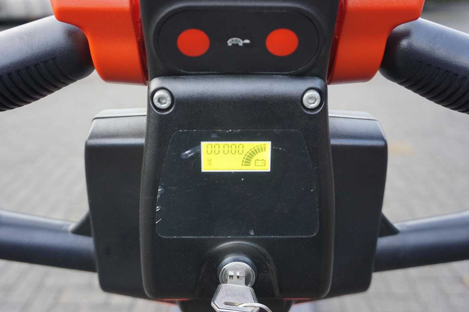 Used Forklift Other EPL 154 Žemo kėlimo krautuvas (< 2,5 m) (Image 5) Used Forklift Other EPL 154 Žemo kėlimo krautuvas (< 2,5 m) (Image 5)