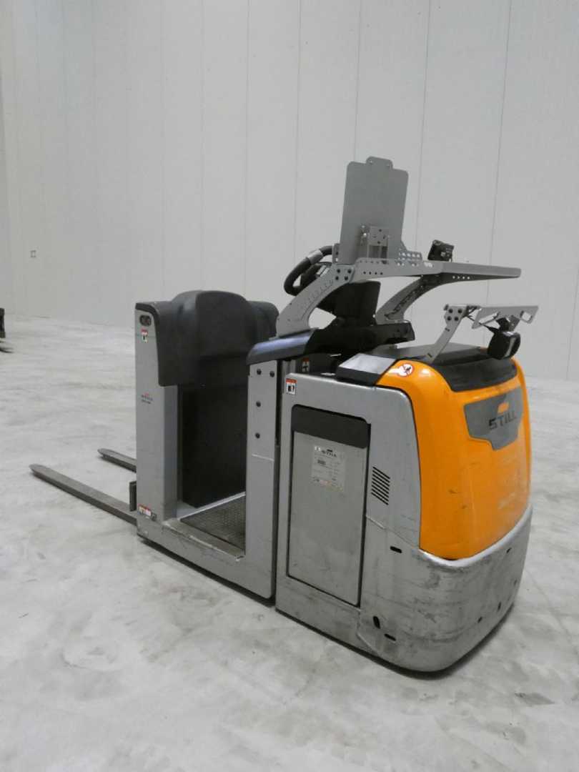 Used Forklift STILL OXV08 Žemo kėlimo krautuvas (< 2,5 m) (Image 1) Used Forklift STILL OXV08 Žemo kėlimo krautuvas (< 2,5 m) (Image 1)