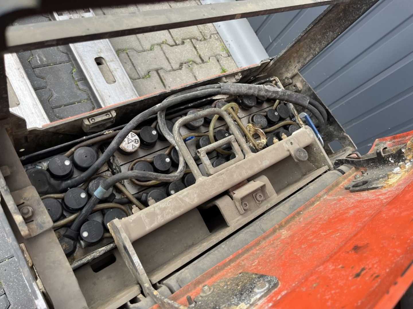 Used Forklift BT LPE200 Žemo kėlimo krautuvas su grąžulu (Image 5) Used Forklift BT LPE200 Žemo kėlimo krautuvas su grąžulu (Image 5)