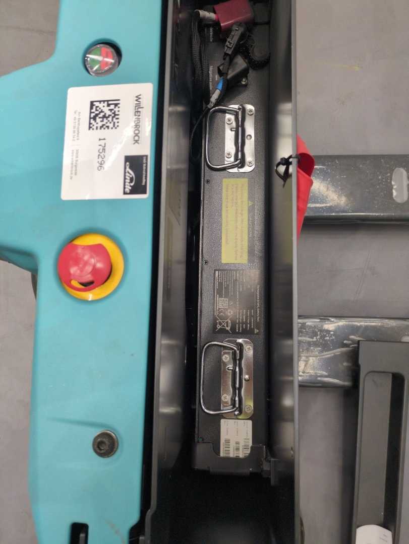 Used Forklift Baoli KBP14H Žemo kėlimo krautuvas su grąžulu (Image 4) Used Forklift Baoli KBP14H Žemo kėlimo krautuvas su grąžulu (Image 4)