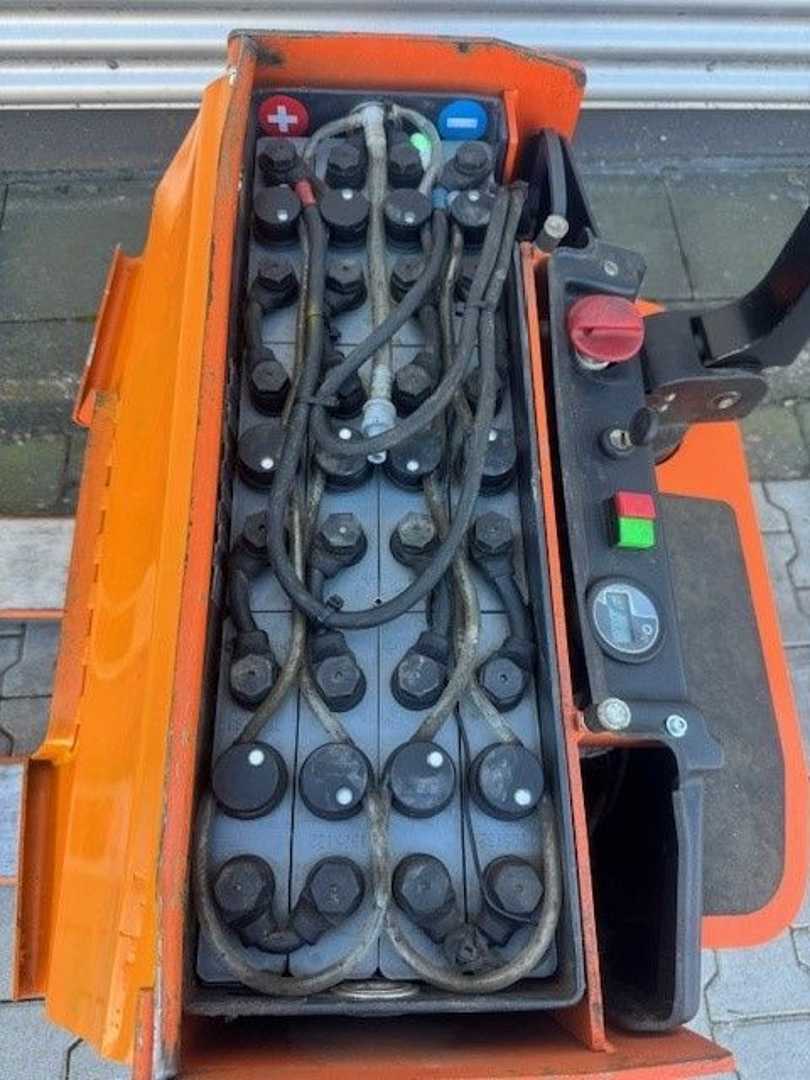 Used Forklift Doosan LEDH 20 Žemo kėlimo krautuvas su grąžulu (Image 6) Used Forklift Doosan LEDH 20 Žemo kėlimo krautuvas su grąžulu (Image 6)