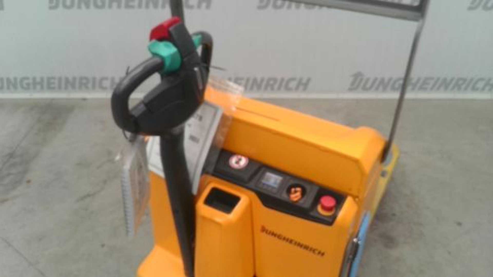 Used Forklift Jungheinrich EJE 116 100-67 Žemo kėlimo krautuvas su grąžulu (Image 3) Used Forklift Jungheinrich EJE 116 100-67 Žemo kėlimo krautuvas su grąžulu (Image 3)