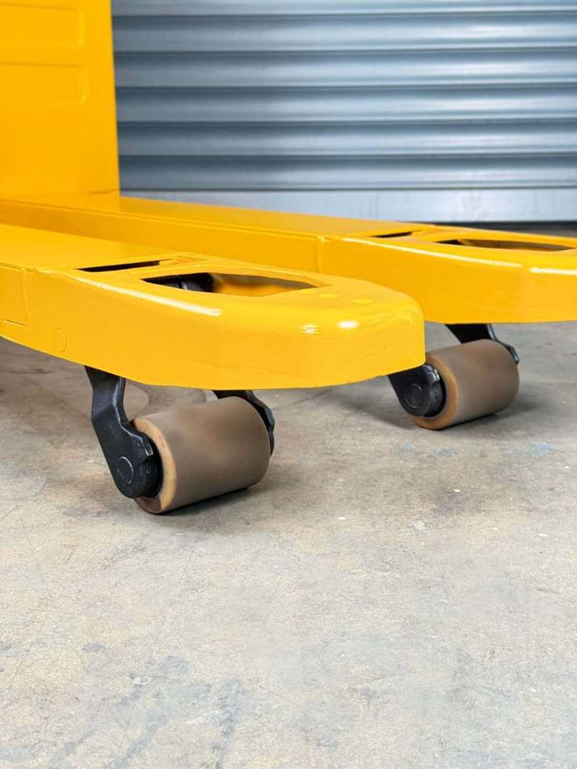 Used Forklift Jungheinrich ERE 225 FP ERE 225 FP - Servcie Neu - Batterie 85% - Garantie Žemo kėlimo krautuvas su grąžulu (Image 8)