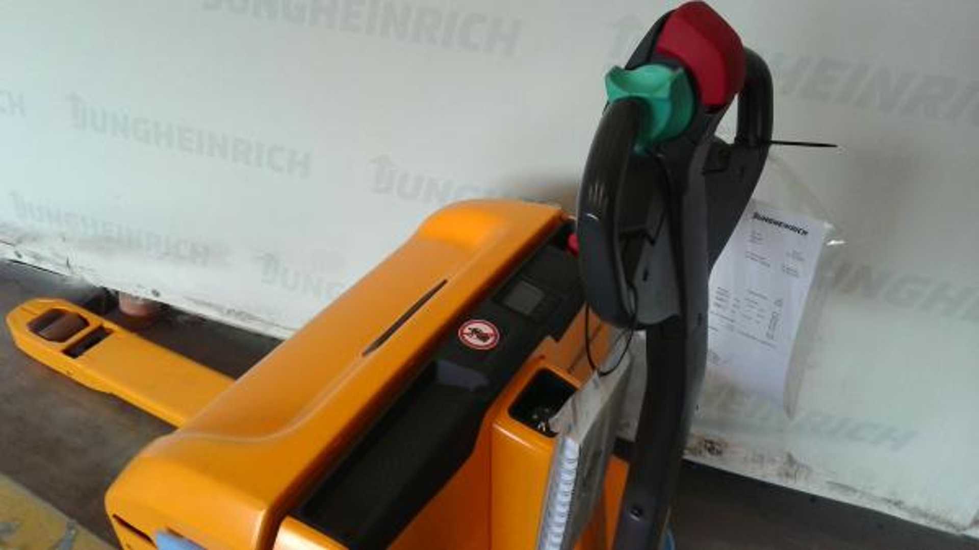 Used Forklift Jungheinrich EJE 116 140-67 Žemo kėlimo krautuvas su grąžulu (Image 3)