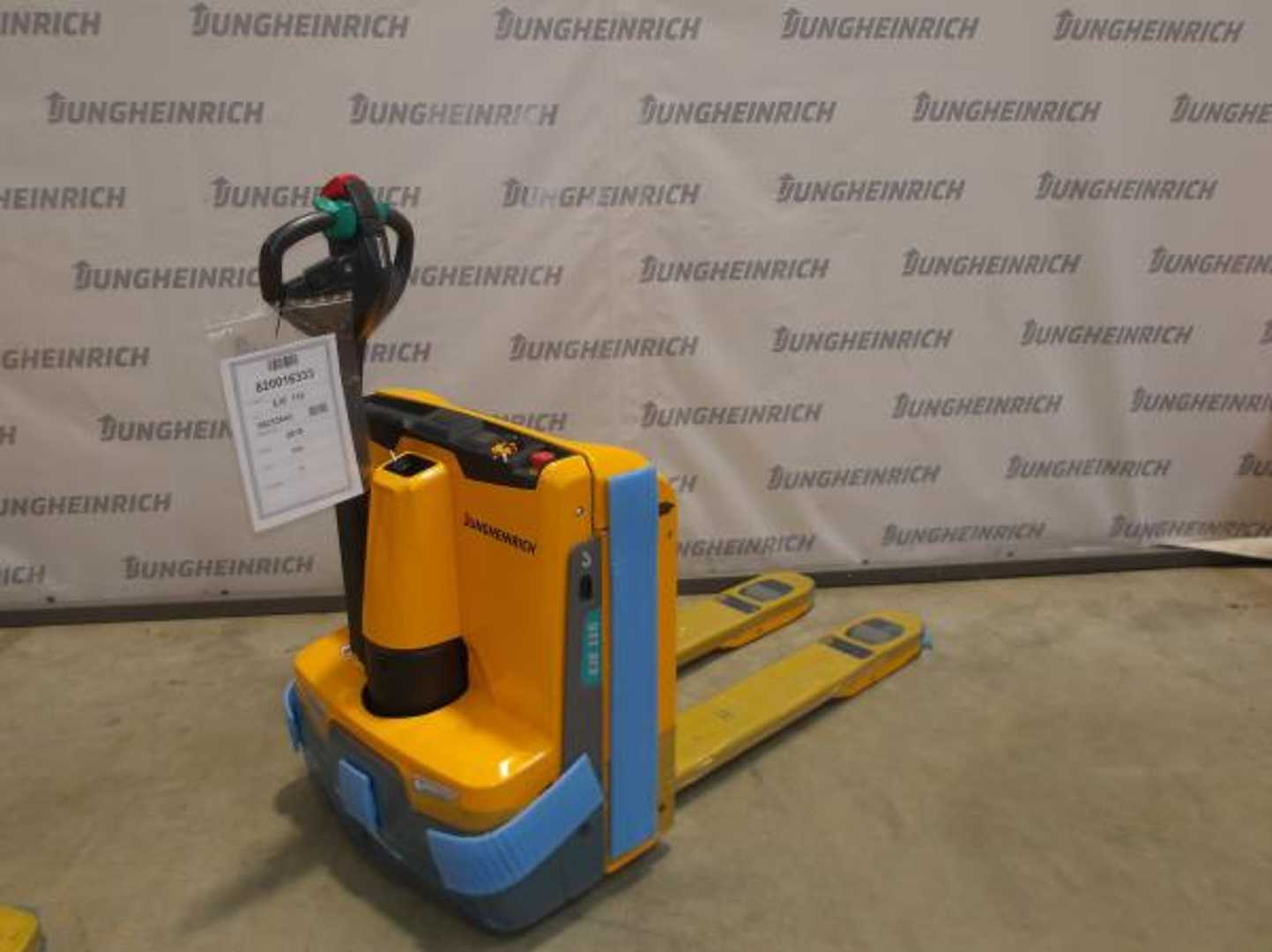 Used Forklift Jungheinrich EJE 116 115-54 Žemo kėlimo krautuvas su grąžulu (Image 2) Used Forklift Jungheinrich EJE 116 115-54 Žemo kėlimo krautuvas su grąžulu (Image 2)
