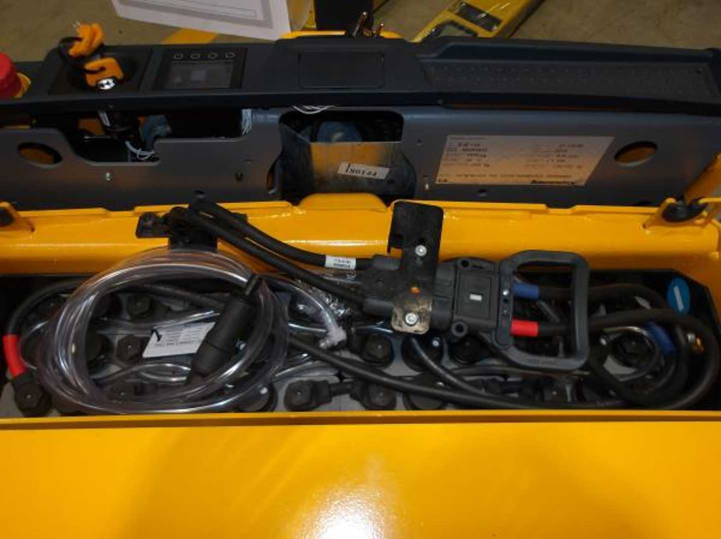 Used Forklift Jungheinrich EJE 116 115-54 Žemo kėlimo krautuvas su grąžulu (Image 3) Used Forklift Jungheinrich EJE 116 115-54 Žemo kėlimo krautuvas su grąžulu (Image 3)