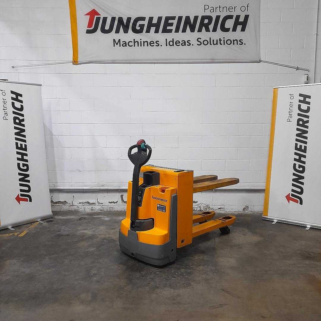 Used Forklift Jungheinrich EJE C20 Žemo kėlimo krautuvas su grąžulu (Image 3) Used Forklift Jungheinrich EJE C20 Žemo kėlimo krautuvas su grąžulu (Image 3)