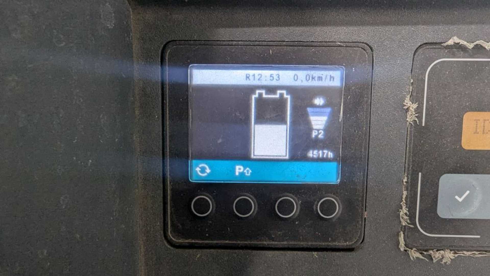 Used Forklift Jungheinrich ERE 225 f. P. Žemo kėlimo krautuvas su grąžulu (Image 8) Used Forklift Jungheinrich ERE 225 f. P. Žemo kėlimo krautuvas su grąžulu (Image 8)