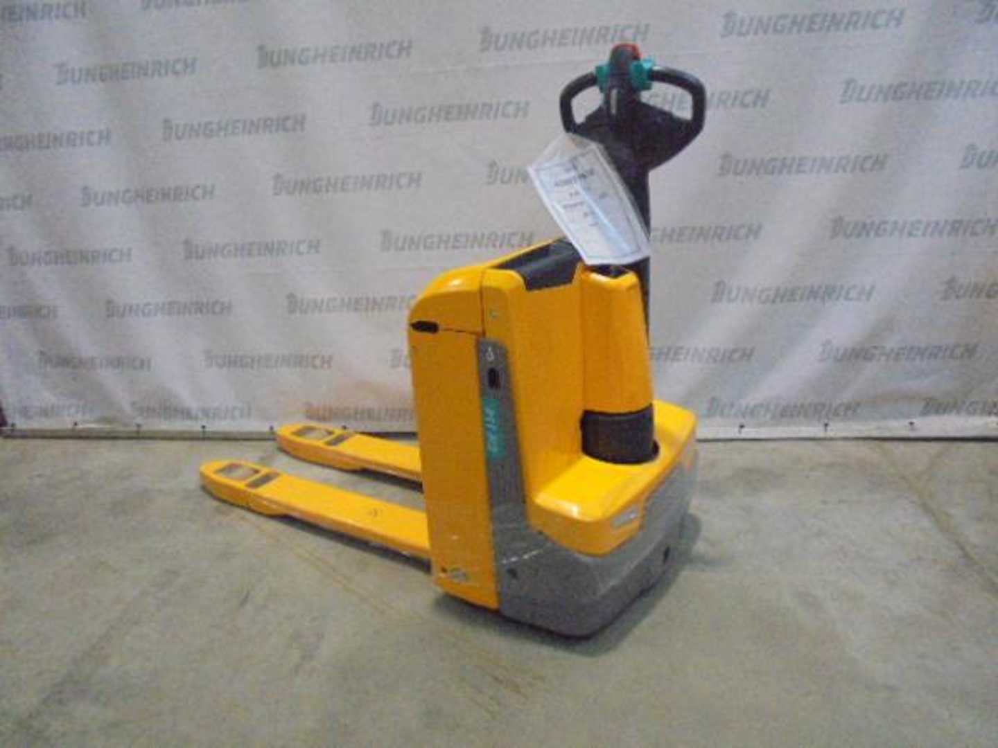 Used Forklift Jungheinrich EJE 114 115-53 Žemo kėlimo krautuvas su grąžulu (Image 1)