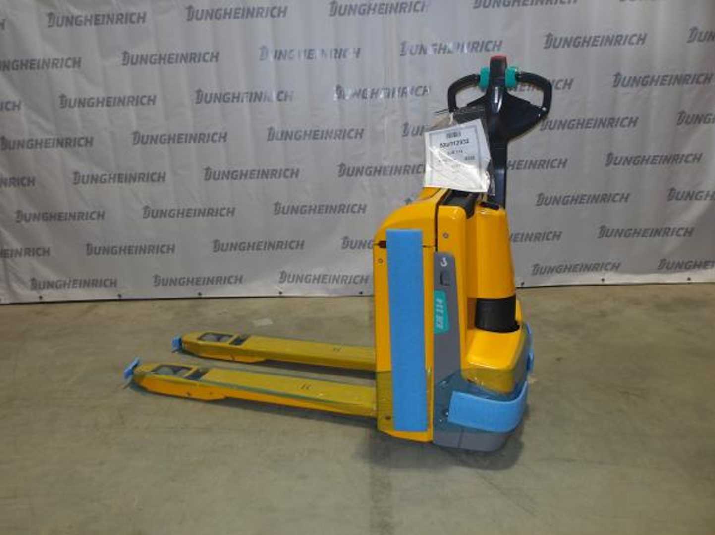 Used Forklift Jungheinrich EJE 114 115-51 Žemo kėlimo krautuvas su grąžulu (Image 1)