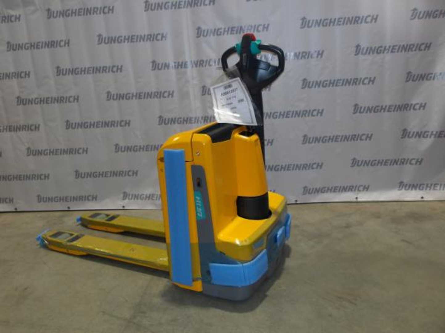 Used Forklift Jungheinrich EJE 114 120-53 Žemo kėlimo krautuvas su grąžulu (Image 1)