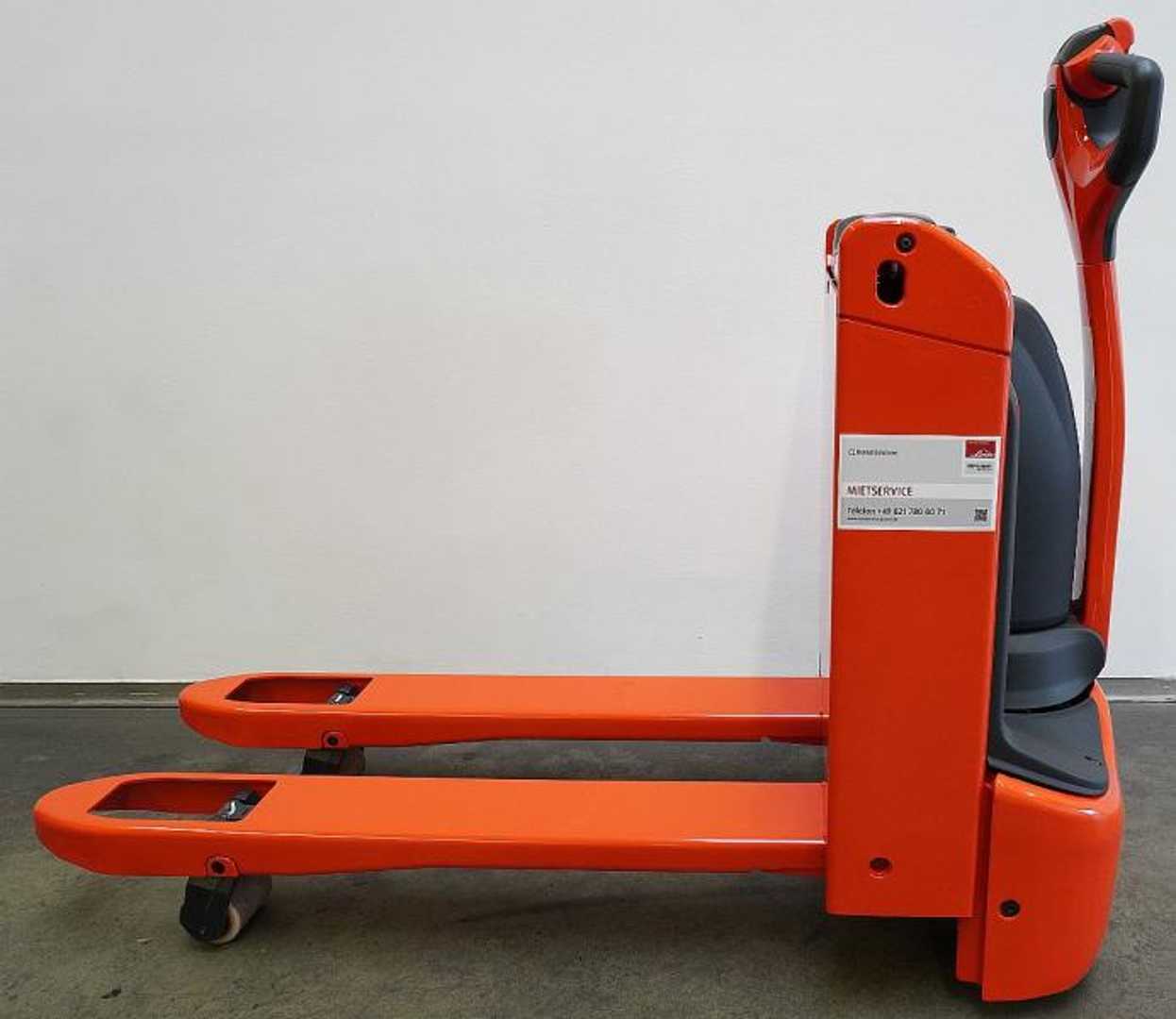 Used Forklift Linde T 16 ION 1155-00 Žemo kėlimo krautuvas su grąžulu (Image 4)
