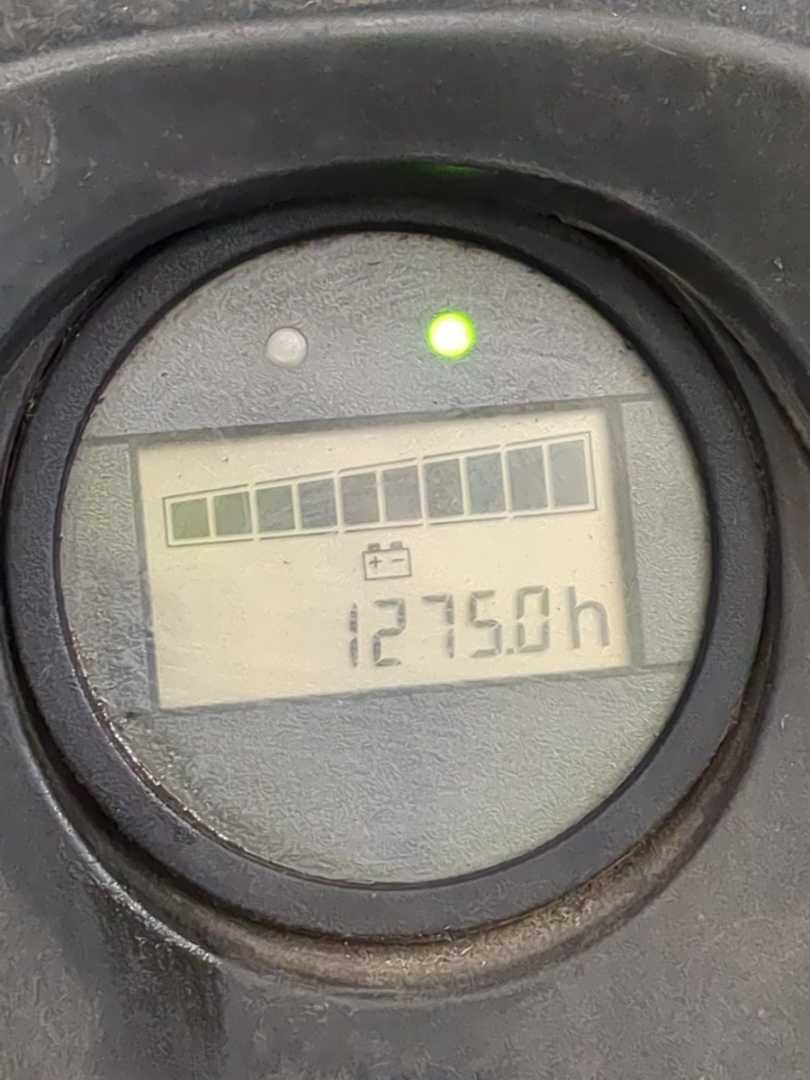 Used Forklift Linde T16-1152-02 Žemo kėlimo krautuvas su grąžulu (Image 5)