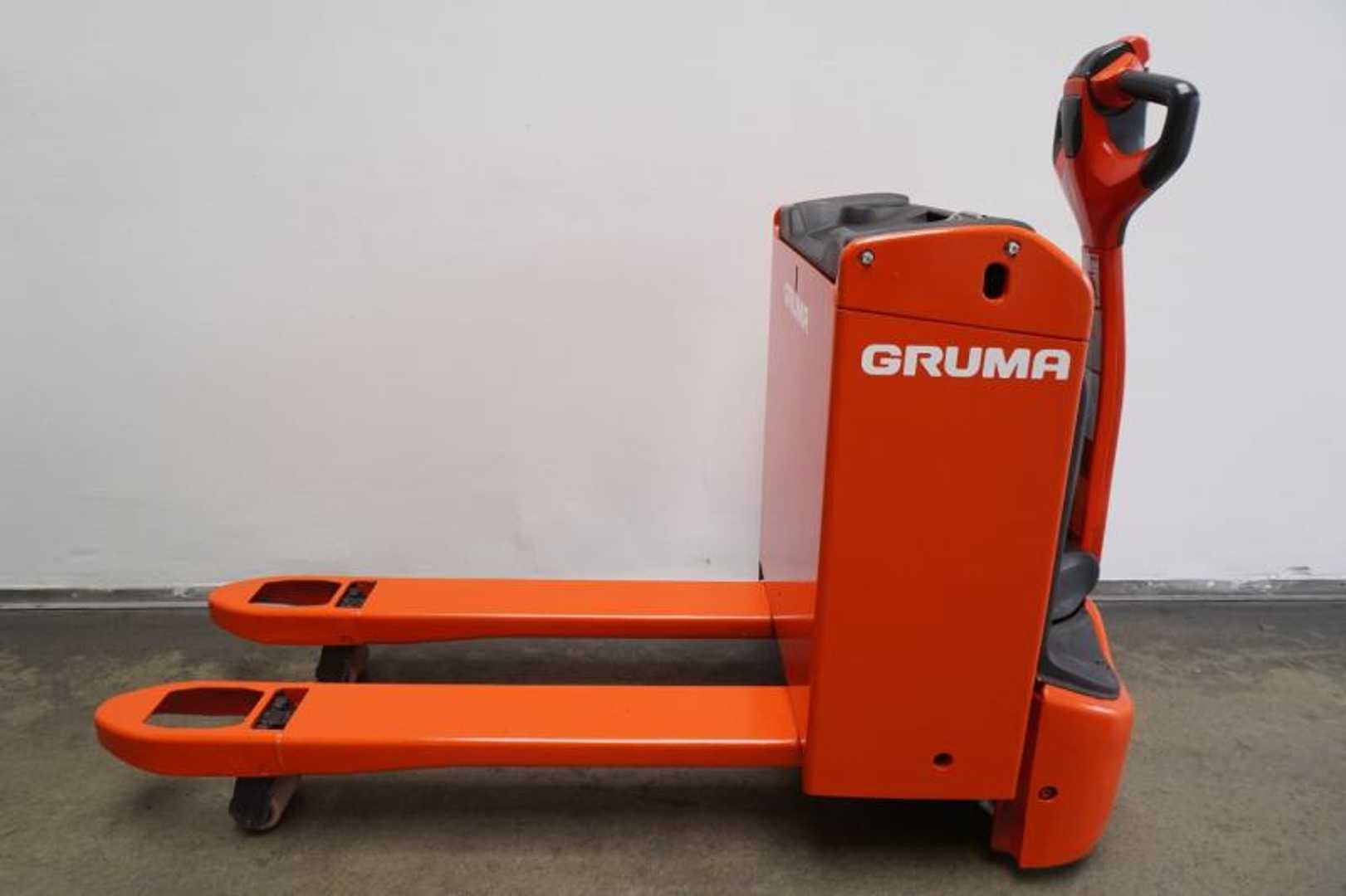 Used Forklift Linde T 16 1155-00 Žemo kėlimo krautuvas su grąžulu (Image 3)