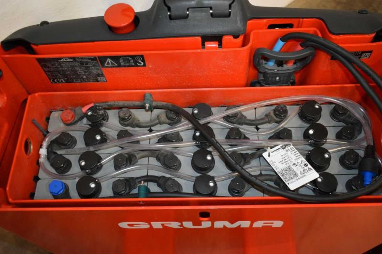 Used Forklift Linde T 20 1155-00 Žemo kėlimo krautuvas su grąžulu (Image 4)
