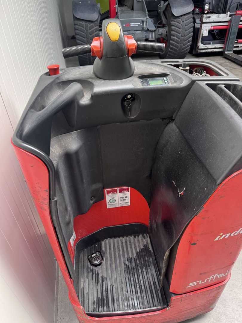 Used Forklift Linde T 20 SF Batterie Bj.21 Gabellänge 1600mm Žemo kėlimo krautuvas su grąžulu (Image 3)