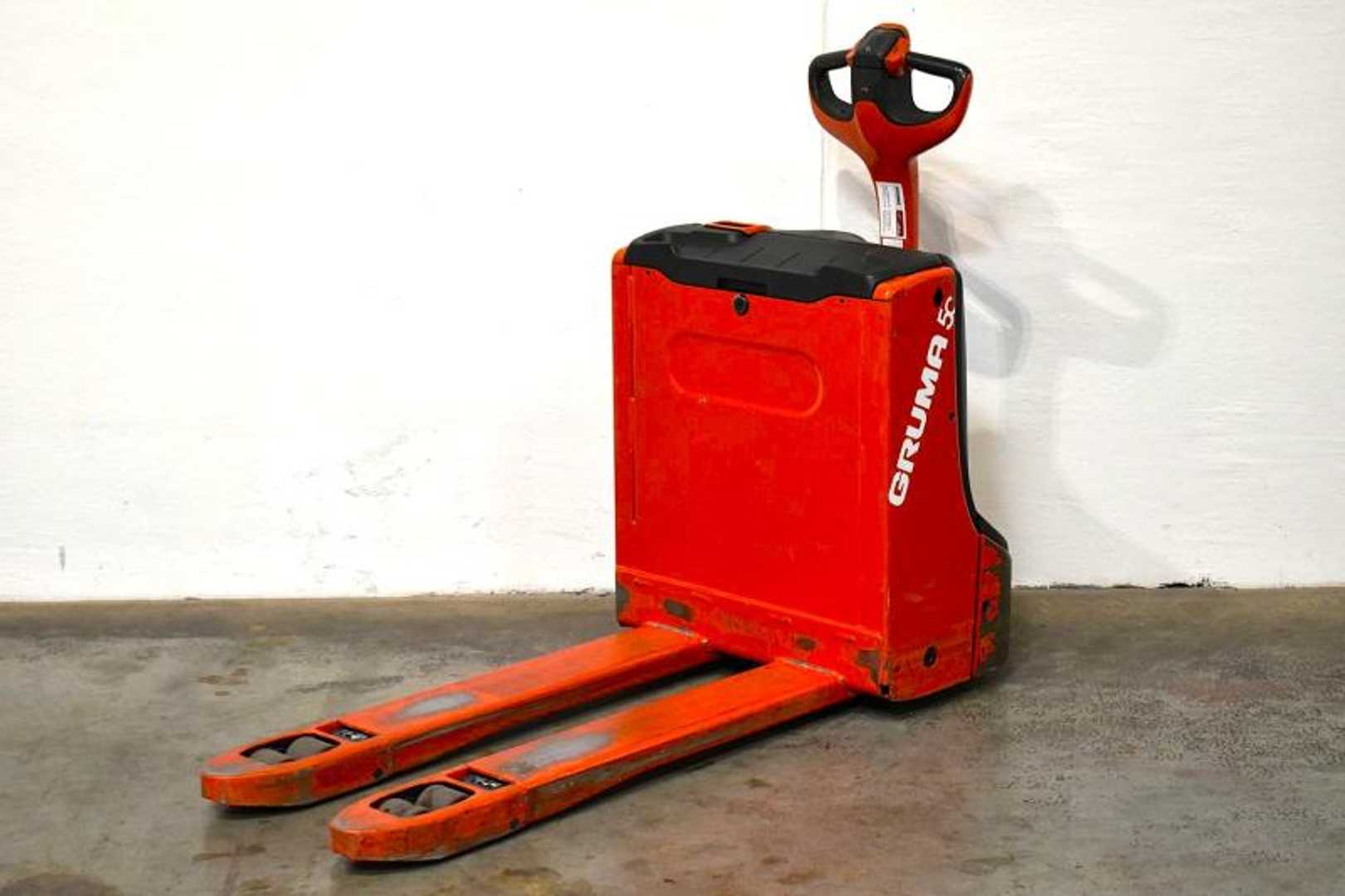 Used Forklift Linde T 16 ION 1152 Žemo kėlimo krautuvas su grąžulu (Image 2) Used Forklift Linde T 16 ION 1152 Žemo kėlimo krautuvas su grąžulu (Image 2)