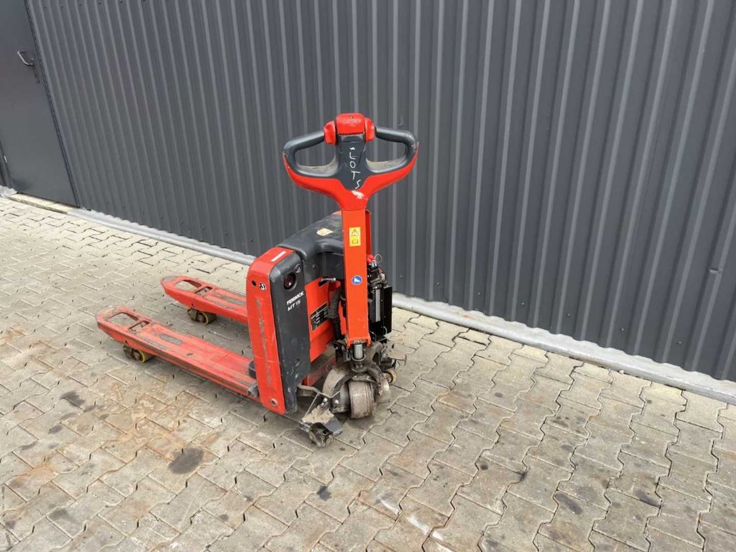 Used Forklift Linde MT15 Žemo kėlimo krautuvas su grąžulu (Image 3)