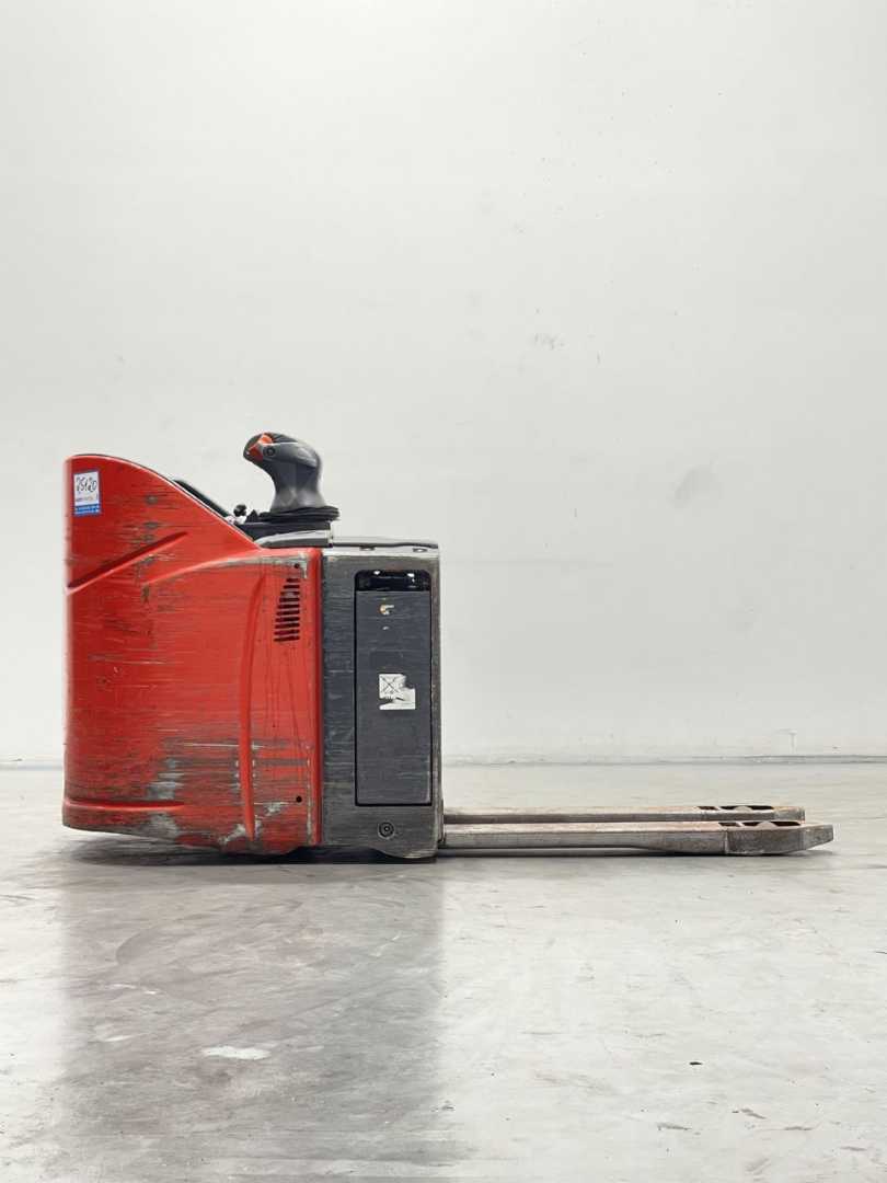 Used Forklift Linde T20SP-131 Žemo kėlimo krautuvas su grąžulu (Image 3)