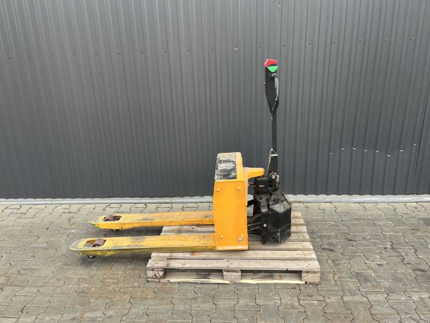 Used Forklift Other Xilin CBD10A Žemo kėlimo krautuvas su grąžulu (Image 2)