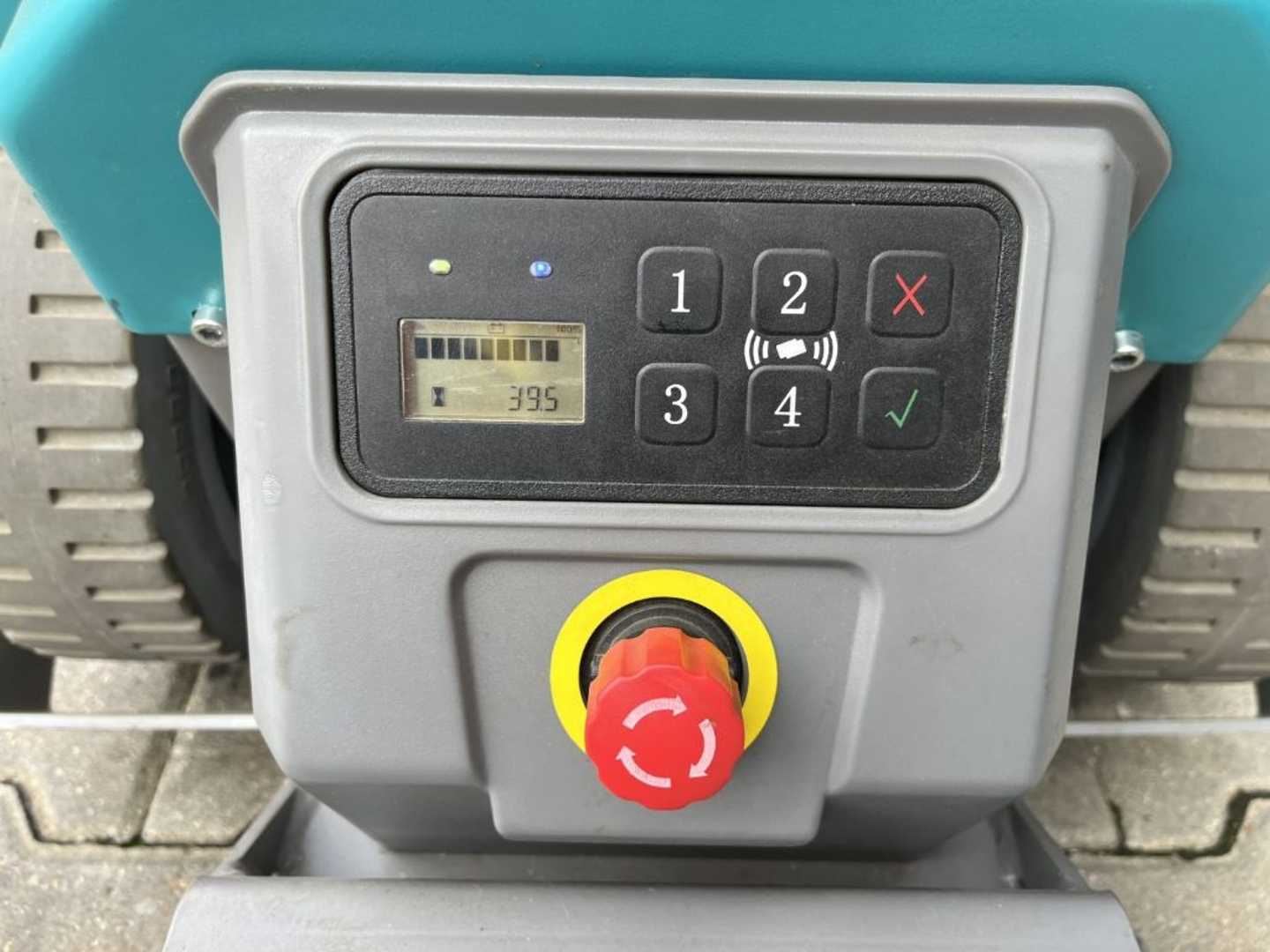 Used Forklift Other Ameise TTE1.0 Žemo kėlimo krautuvas su grąžulu (Image 5)